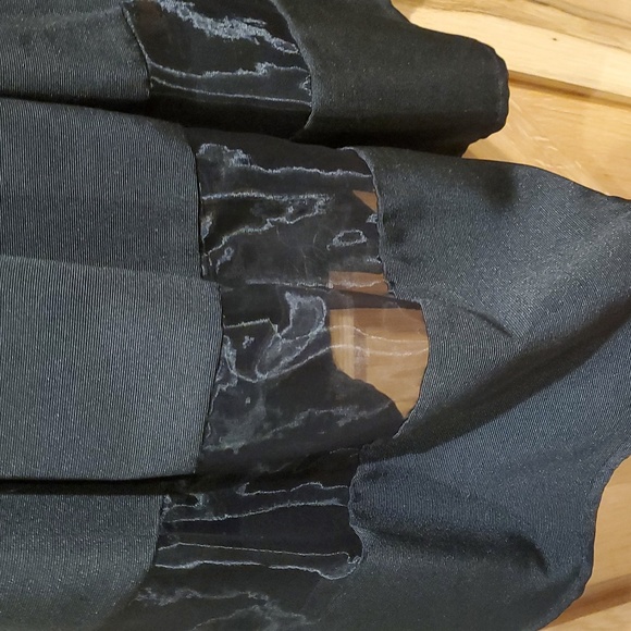 Express Women's Size 4 Black Strapless Pleated Midi Dress with Mesh Detail - Picture 4 of 7